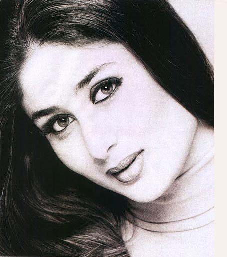 The Gorgeous-Kareena!